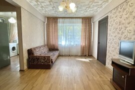 2-к. квартира, 45 м², 1/5 эт.