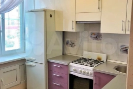 2-к. квартира, 45 м², 1/3 эт.