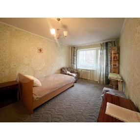 2-к. квартира, 52 м², 3/5 эт.