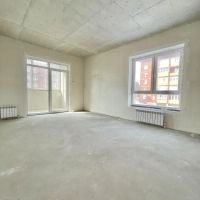 2-к. квартира, 79,6 м², 1/8 эт.